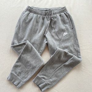 Nike men’s size medium joggers